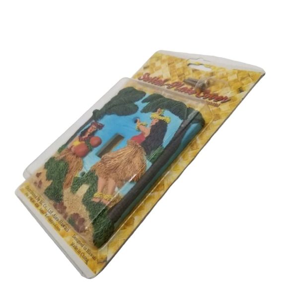 Single Switch Plate Cover Poly Resin Durable Two Hula Women Beach Sealed Decor - Picture 2 of 4